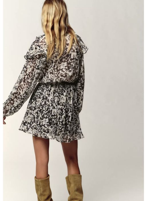 Стильное платье Zara