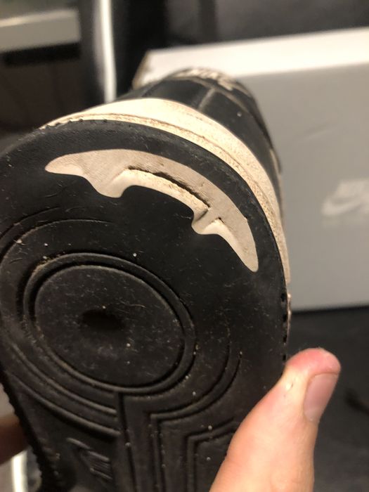 Nike Air Force 1 ’07 Low White Swoosh Panda