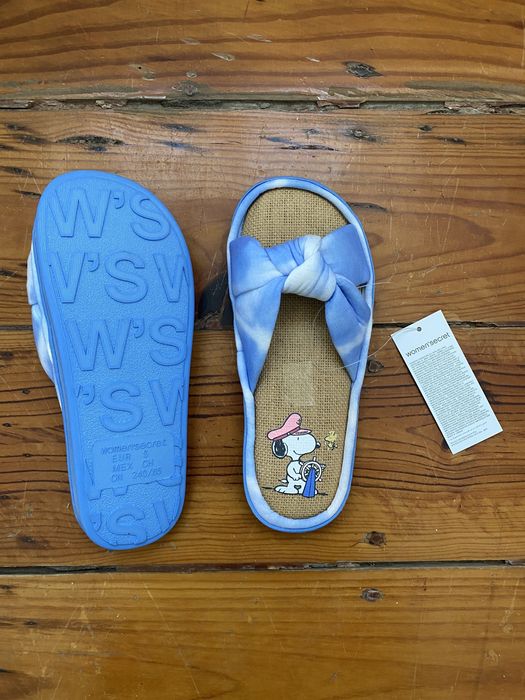 Chinelos azuis e bamboo NOVOS