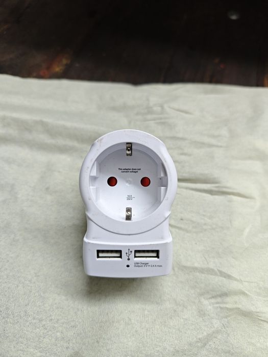 Adapter podróżny z pl-gb