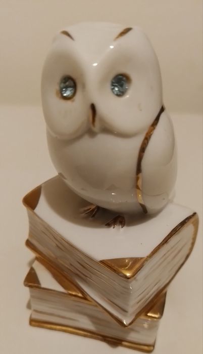 Bonitos artigos em porcelãna para decoração 1 com assinatura