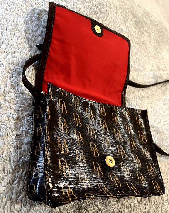 Dooney & Bourke 1975 purse