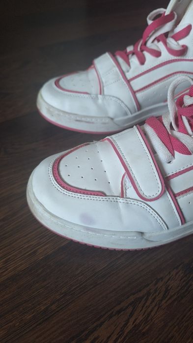 Sneakersy rozm.40 Sinsay