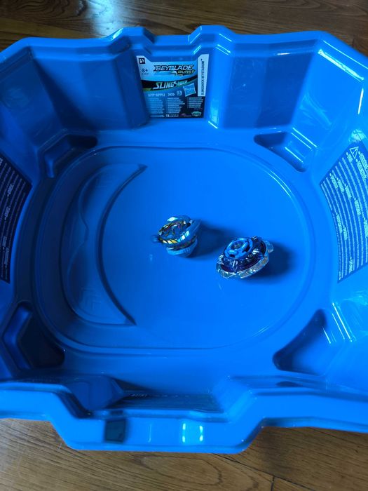 2 beyblade e arena