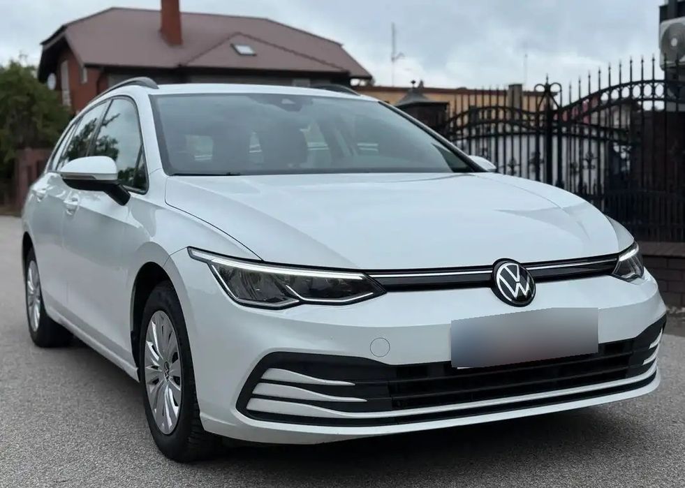 Volkswagen Golf 8 1.0 TSI 45000