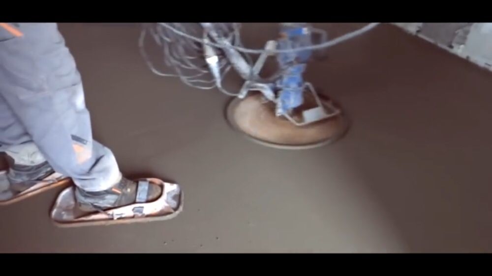 Posadzki maszynowe  z mixokreta laserowe nanoszenie poziom (miksokreta