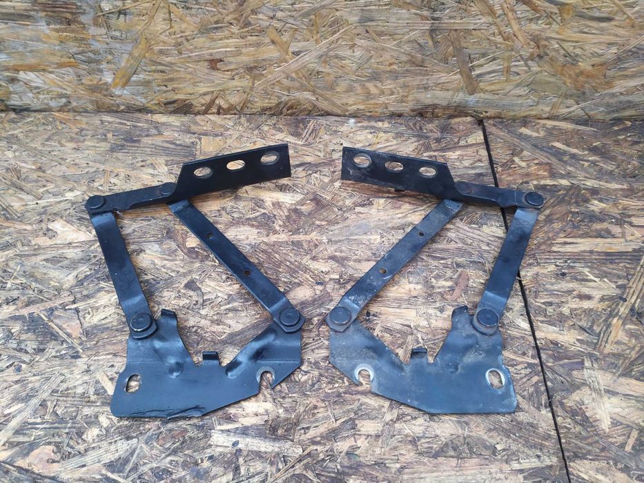 Петля капоту багажника Форд Скорпіо Лупатий Ford Scorpio Mk2