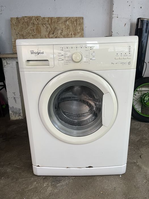 Maquina de lavar roupa