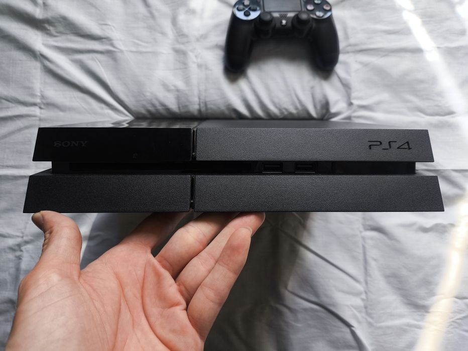 PlayStation 4 "FAT" 1TB