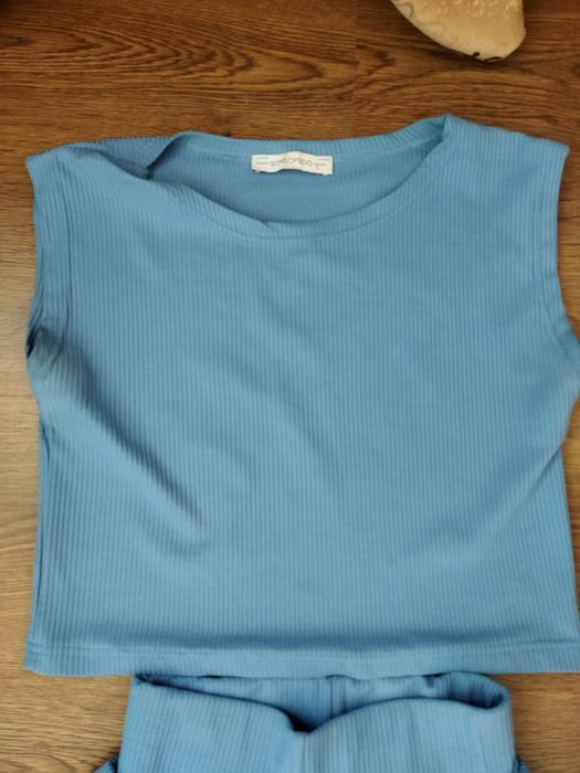 Літній костюм,прогулочний костюм