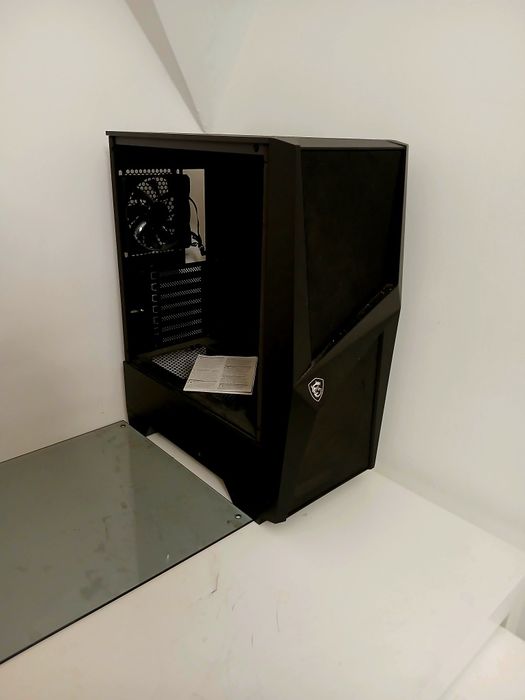 Obudowa MSI MAG FORGE 100R