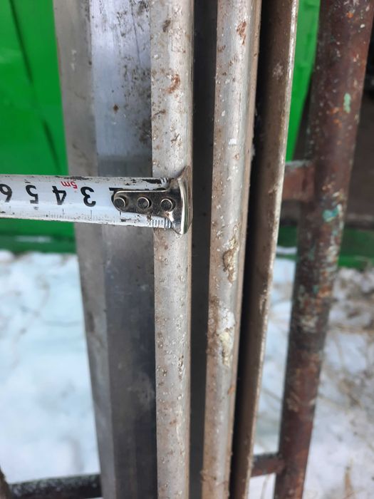 Алюмінієвий кутник