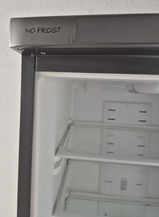 Frigorífico Becken B318 NFA+IX em Bom  Estado