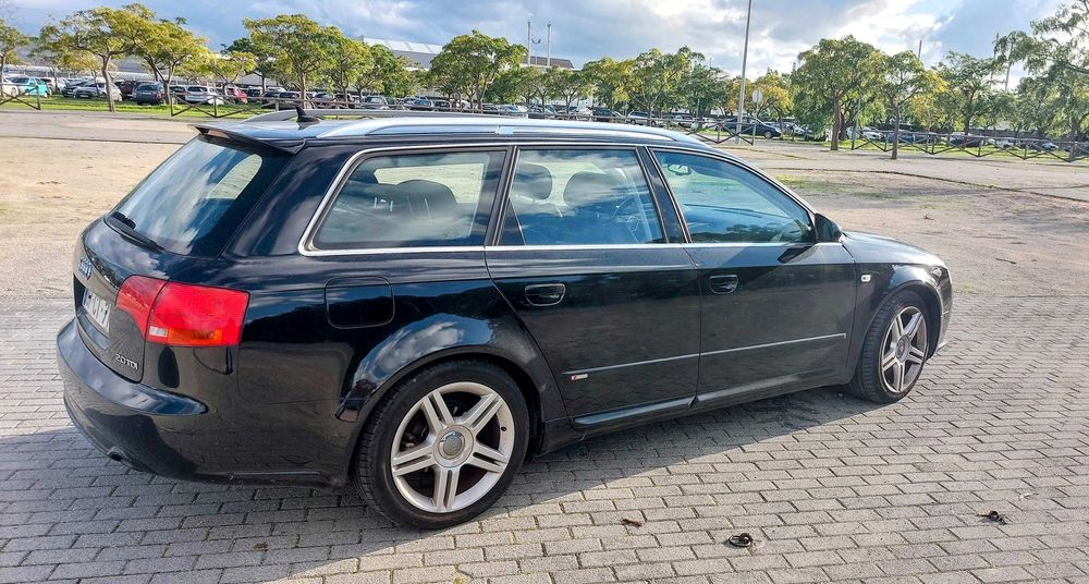 Audi A4 Avant S-Line 170cv