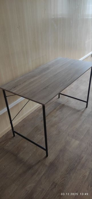 Стіл письмовий  Vandborg