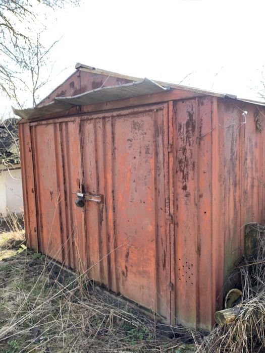 Гараж металевий. Конструкції металевого гаража