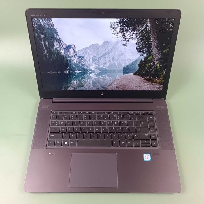 HP Zbook Studio G4 i7-7820HQ(4/8)/16Гб/256Гб/Quadro M1200 4Гб/15.6"/FHD IPS/АКБ 2.5г+