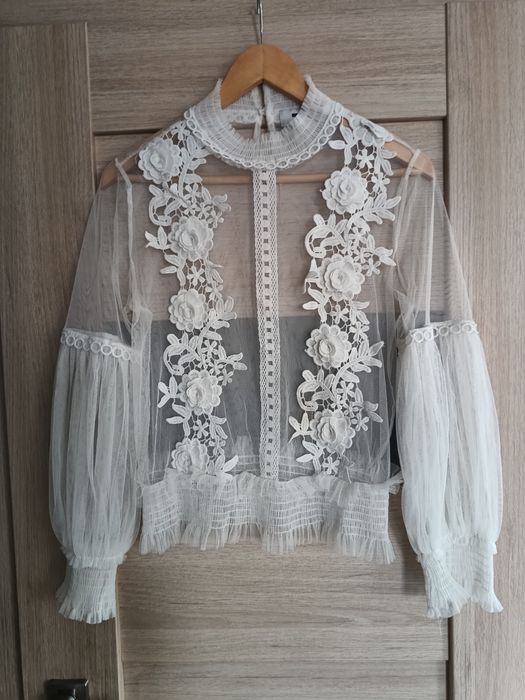 Bluzka boho koronkowa mgiełka hafty kwiaty M