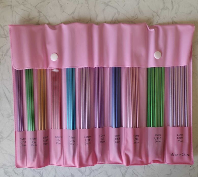 Продам набір шкарпеткових спиць