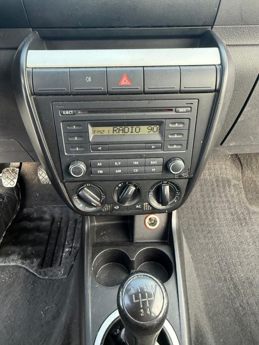 VOLKSWAGEN FOX 1.2 benzyna 2006 klimatyzacja 162700km