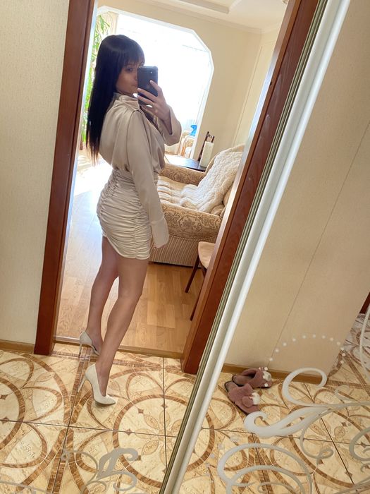 Коктельна сукня