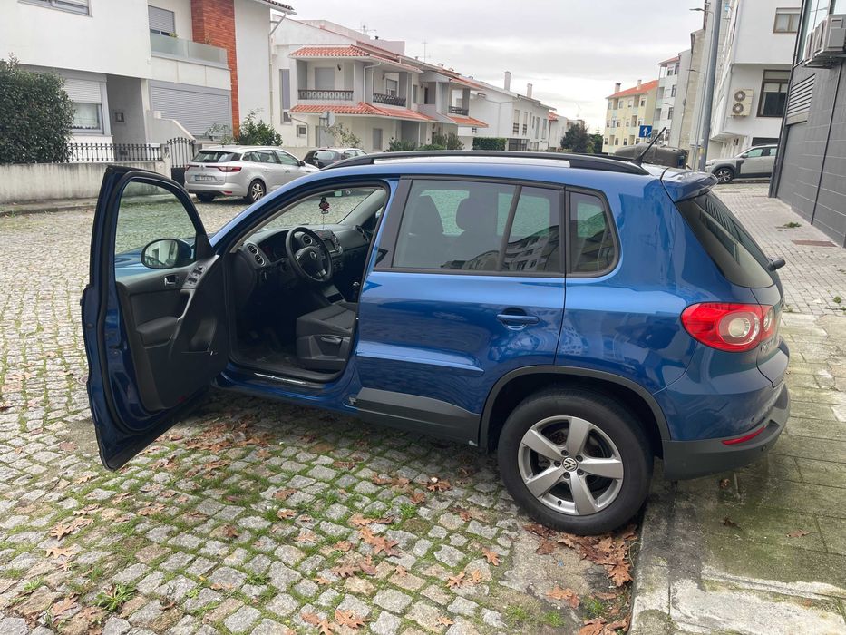 Volkswagen Tiguan 2008 2.0 TDI