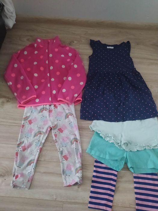 116 bluza HM spodnie HM spodenki sukienka Sinsay