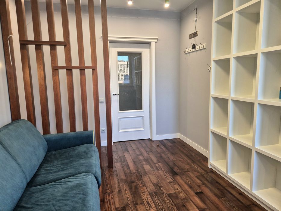 Оренда 2к.к-ра 80,2м2 Варшавський/Варшавский.Євроремонт.Генератор