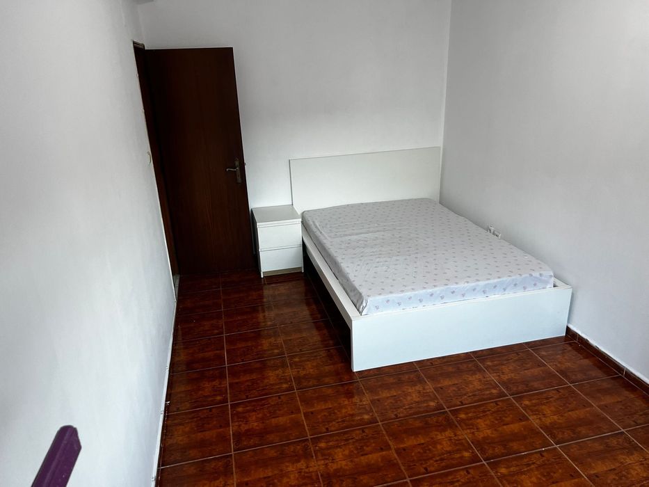 Quarto disponível casal ou solteiro