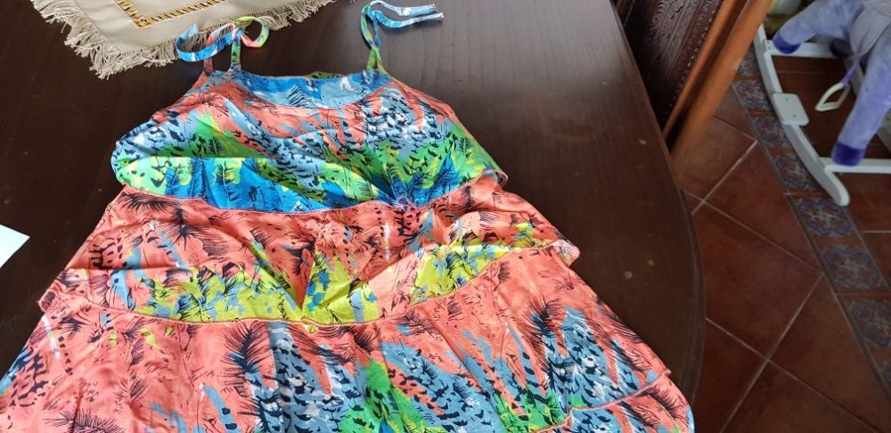 vestido tifosi, casaco zara e casaco girandola 7/8 anos