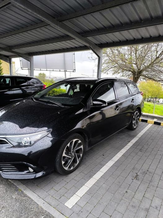 Toyota Auris 2015