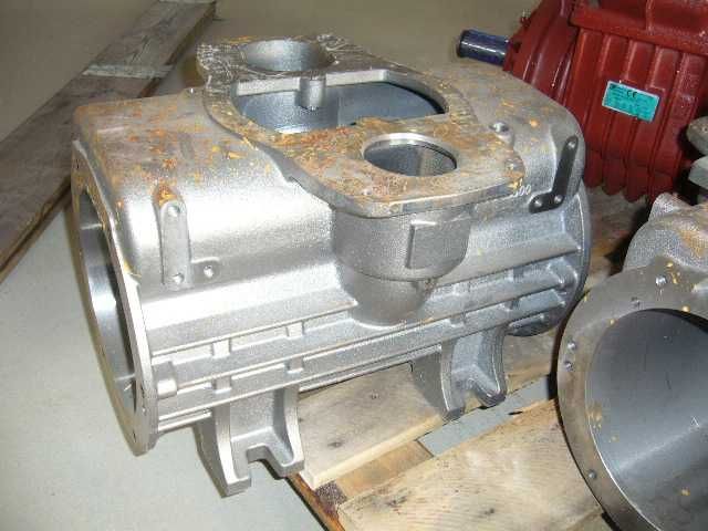 Pompa MEC. Obudowa przekładni.