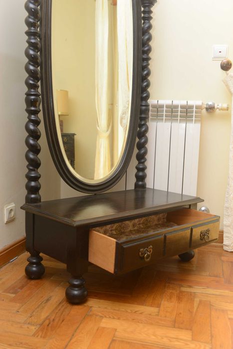 Espelho Oval de Bilros