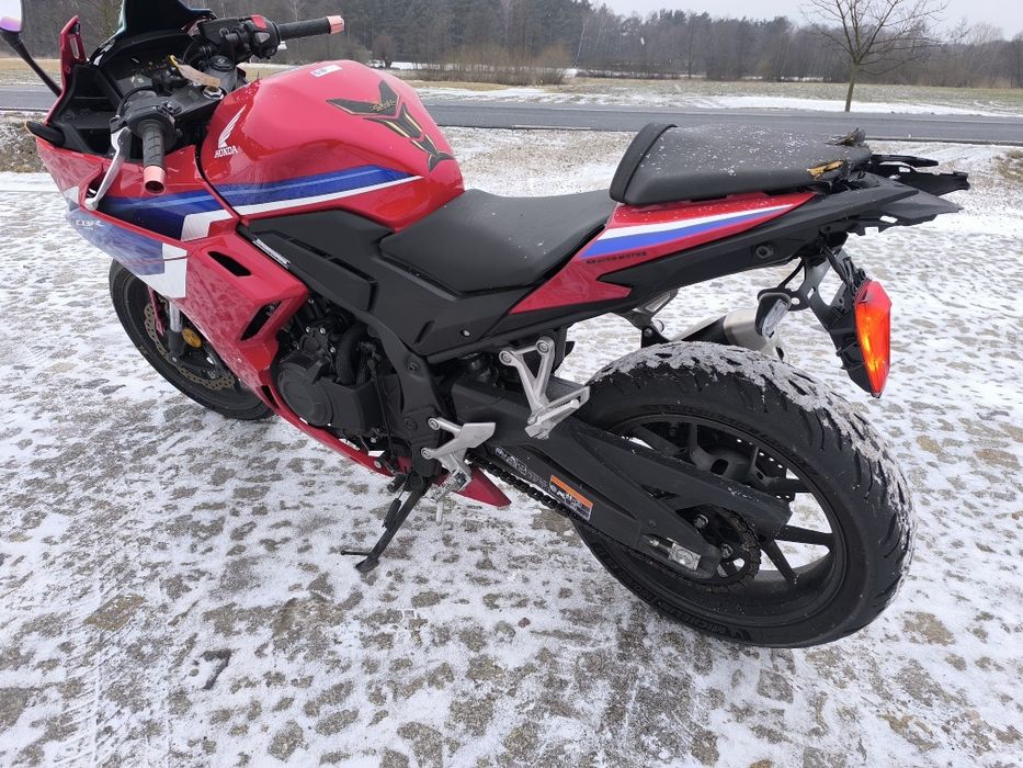 Honda CBR500 rok 2024. Niski przebieg tylko 4 tys