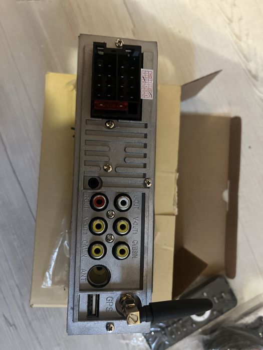 Radio Samochodowe z kamera cofania pilot +3xUSB