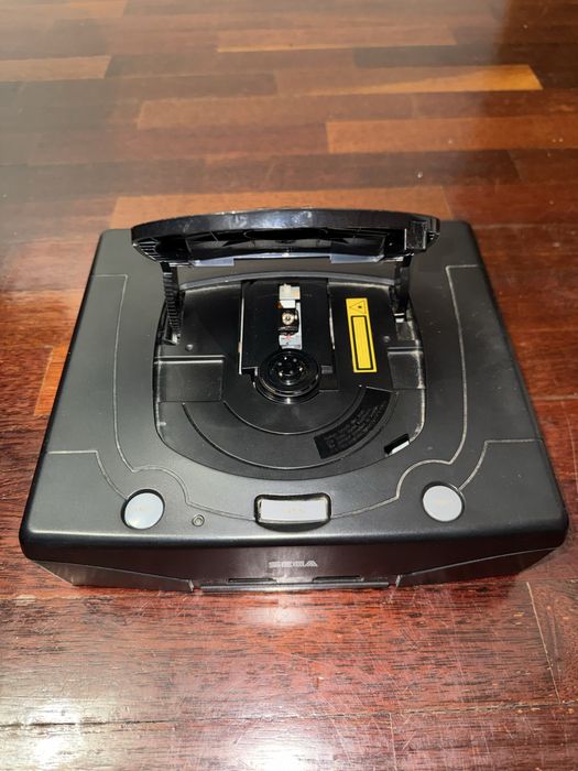 Sega Saturn + Comando Original – Comando com Anomalia