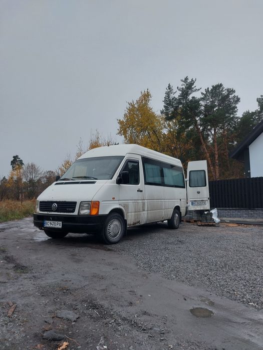 вантажні та пасажирські перевезення