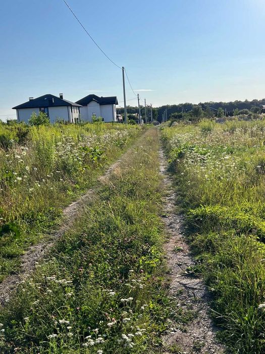 Продаж ділянки с. Конопниця