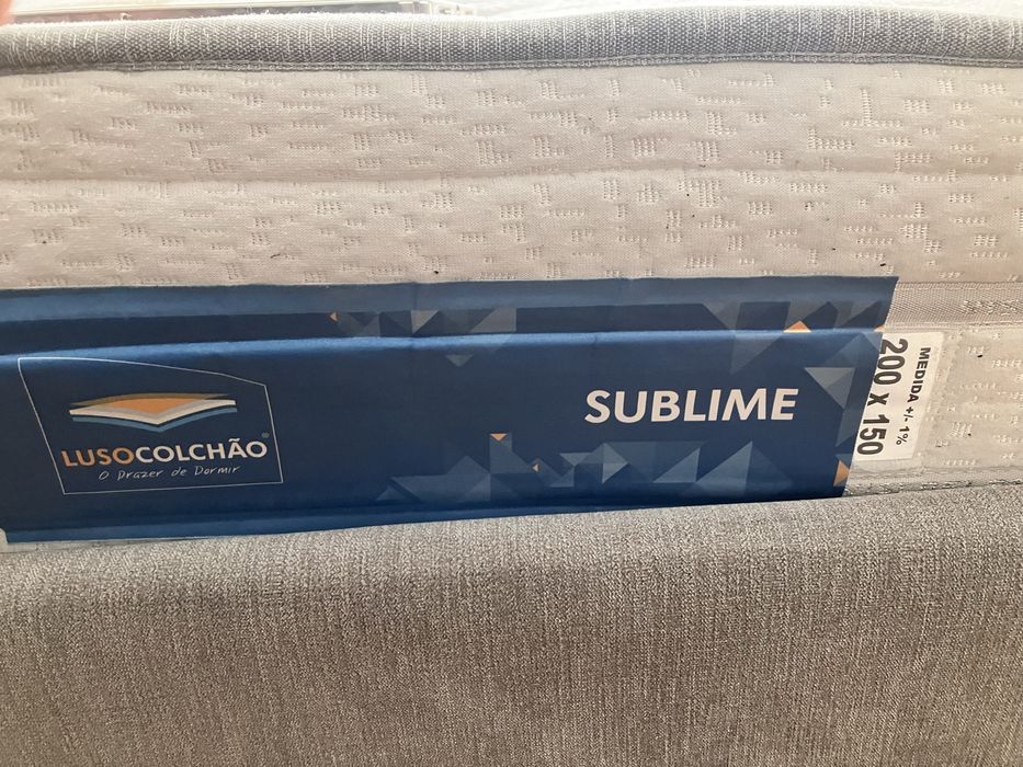 Cama com colchão