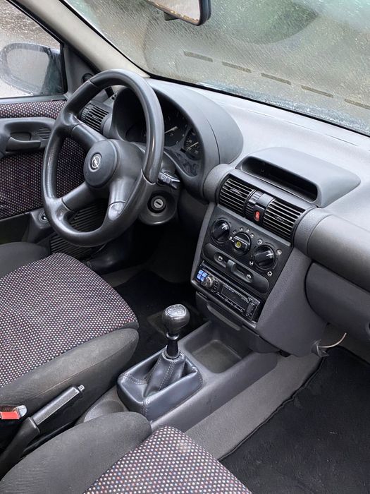 Vendo OPEL corsa b 1250€