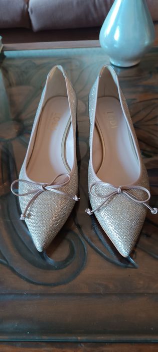 Vendo Sapatos metade do preço