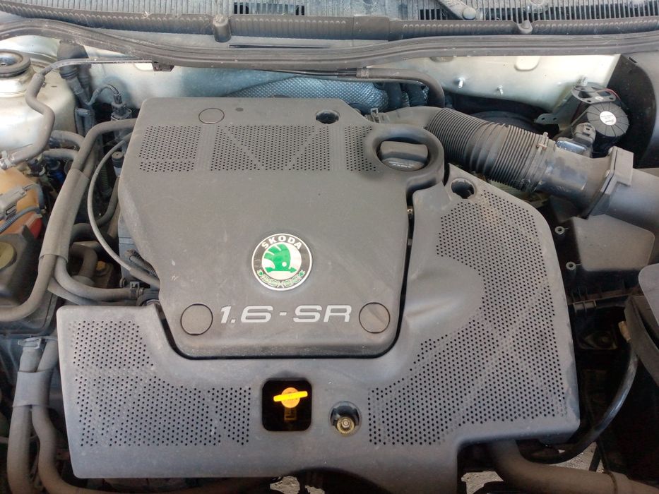 Продам как донора, Шкода тур 1.6 бензин..