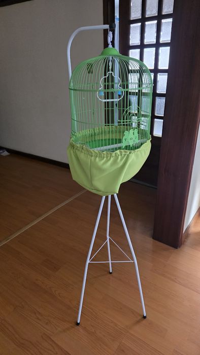 Gaiola com suporte