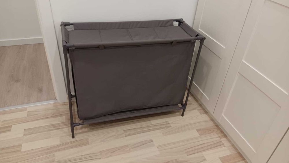 Sapateira desmontável (armação metálica e lona)