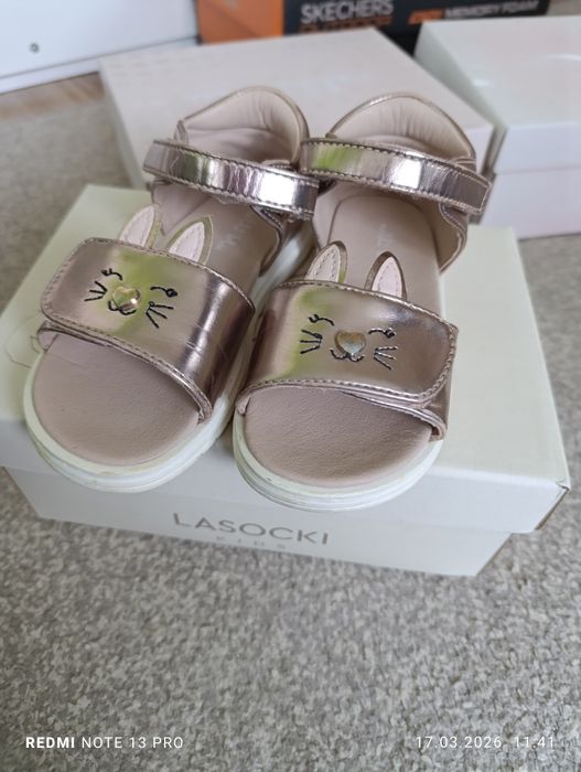 Sandałki Lasocki