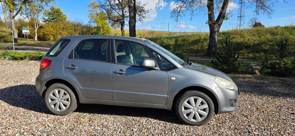Suzuki SX4