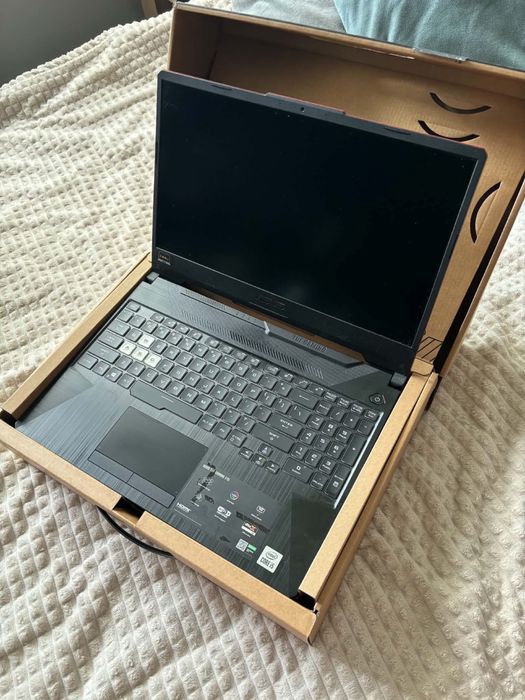 Laptop ASUS TUF Gaming F15 fx506L plus podkładka chłodząca gratis!!!!