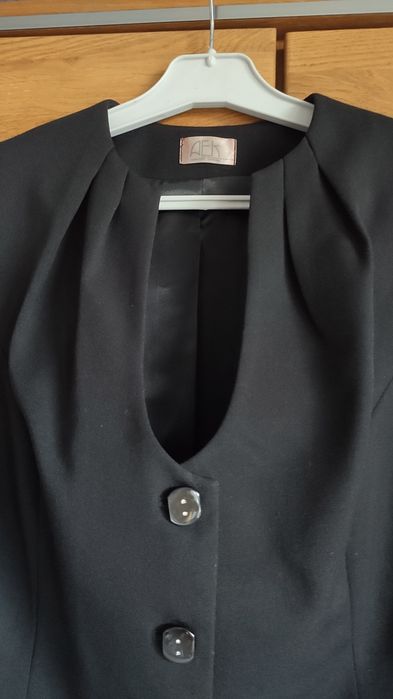 Elegancki żakiet damski, pracownia EJLAK r.40
