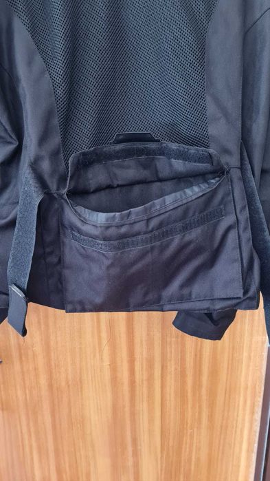 Casaco de Mota XXL 
XXl pequeno.

Preço negociável.