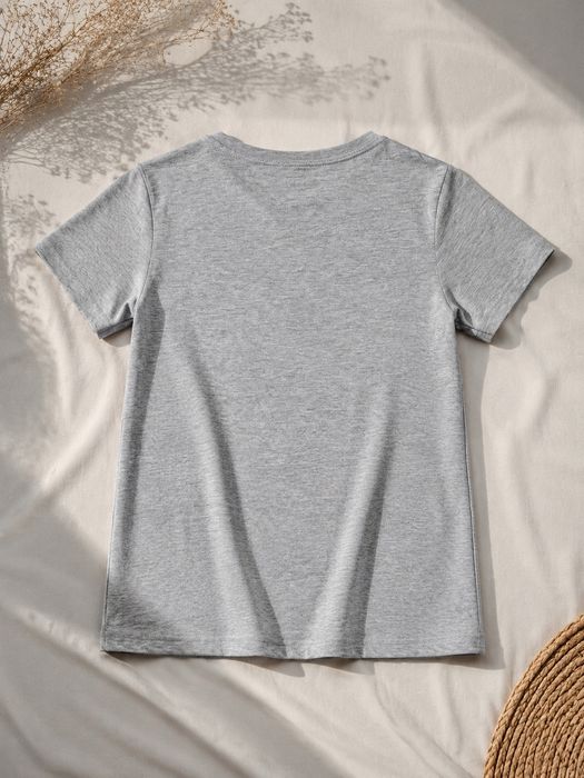 Grey minimalist basic T-shirt